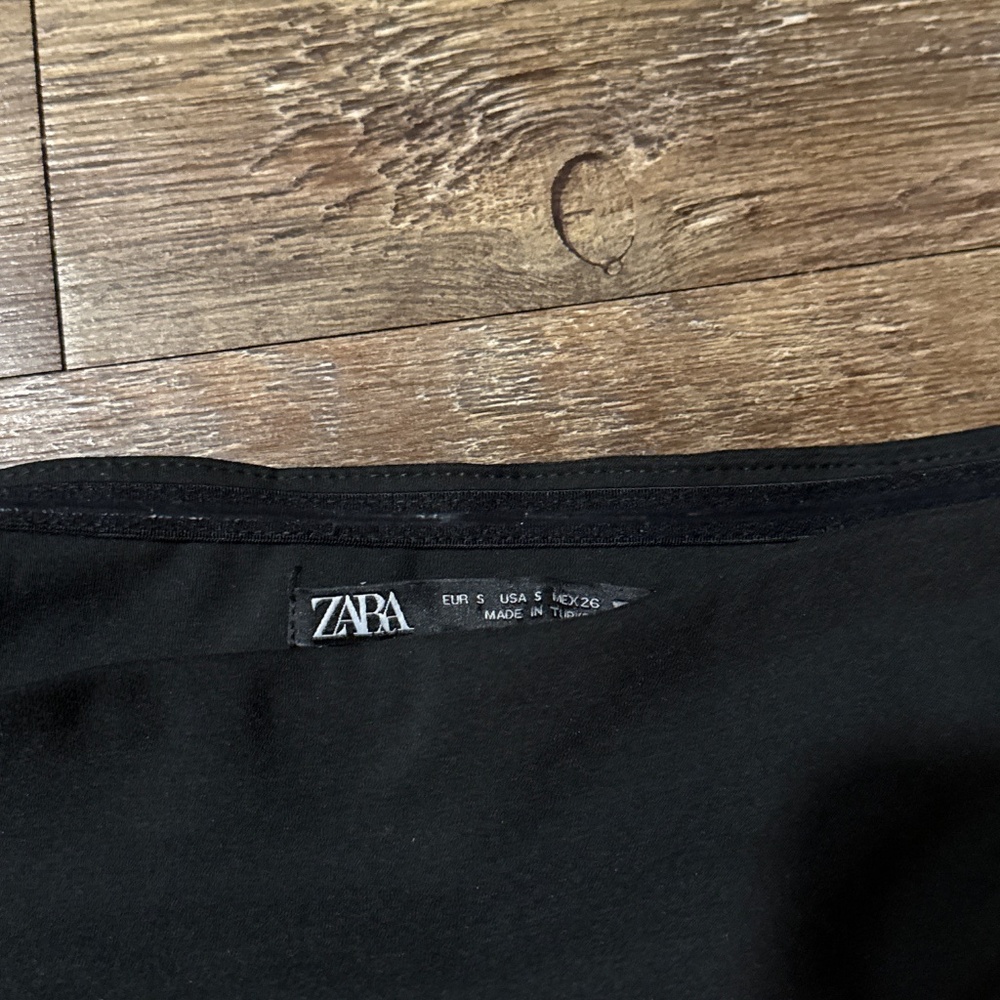 Zara Top - Picture 3 of 3